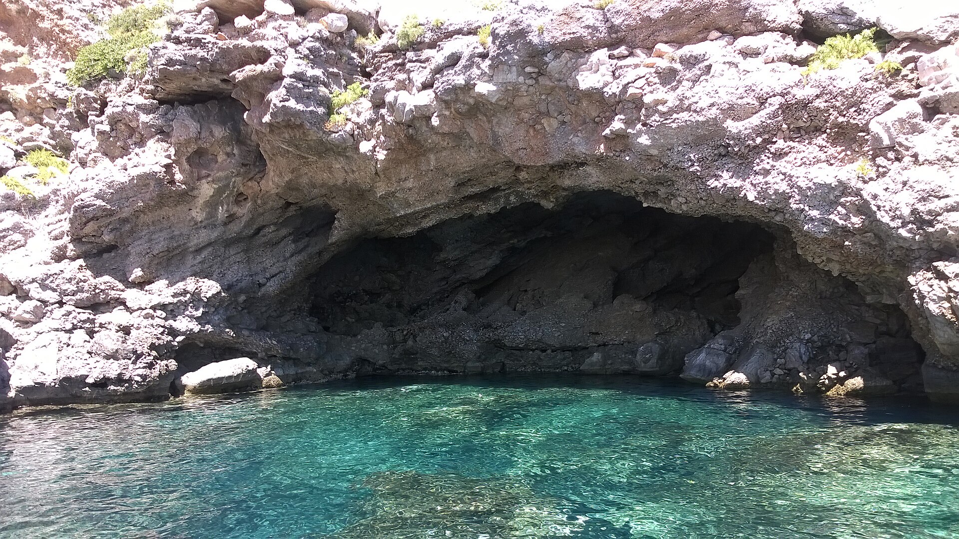 Marettimo, le grotte